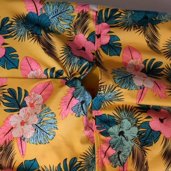 Art Class tropical pattern swimsuit - Picture 3 of 6